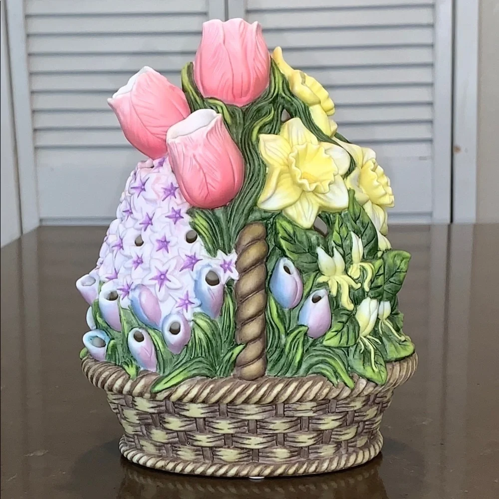 NiB PartyLite Floral Bouquet Tealight Candle Holder P7747